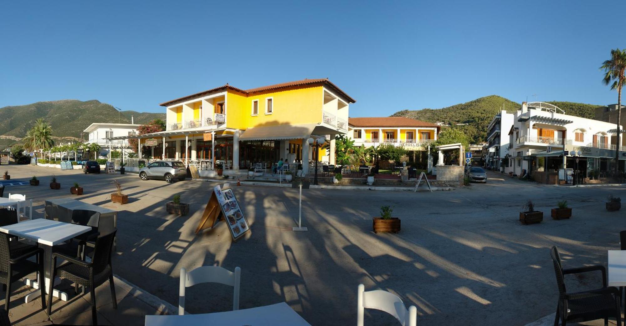 Verdelis Inn Epidaurus Esterno foto