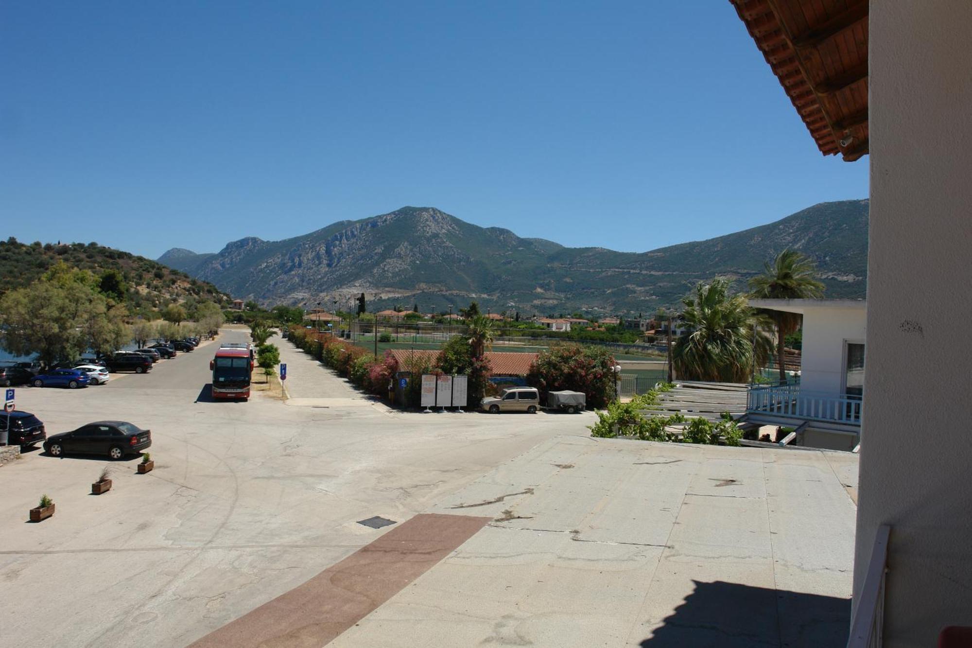 Verdelis Inn Epidaurus Esterno foto